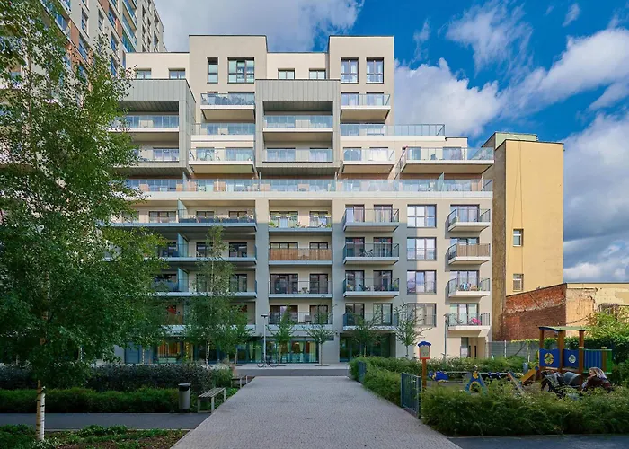 Stylish With Underground Parking And A Perfect Location By Renters Wrocław