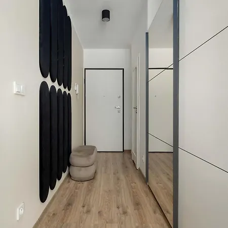 Apartament Stylish With Underground Parking And A Perfect Location By Renters *